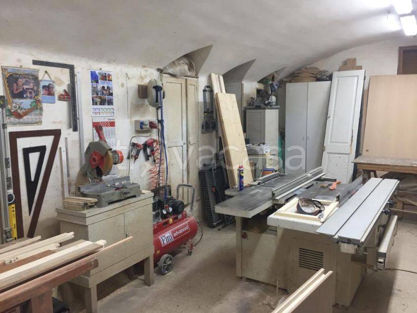 locale di sgombero in vendita a Lecce in zona Centro Città
