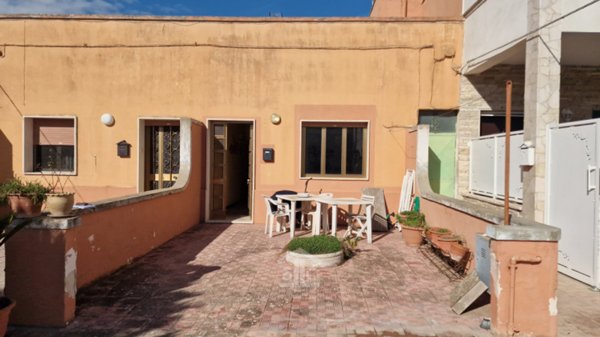 casa indipendente in vendita a Lecce
