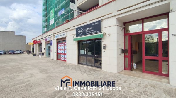 negozio in vendita a Lecce in zona Borgo Pace
