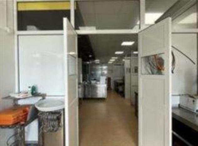 negozio in vendita a Lecce