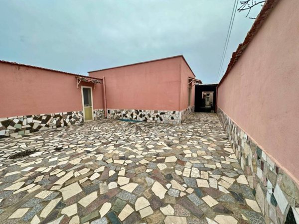 casa indipendente in vendita a Lecce in zona Leuca