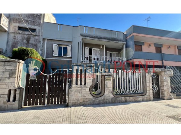 casa indipendente in vendita a Lecce in zona Leuca