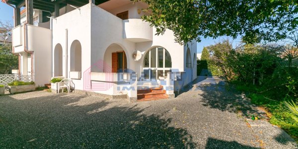 casa indipendente in vendita a Lecce in zona San Cataldo