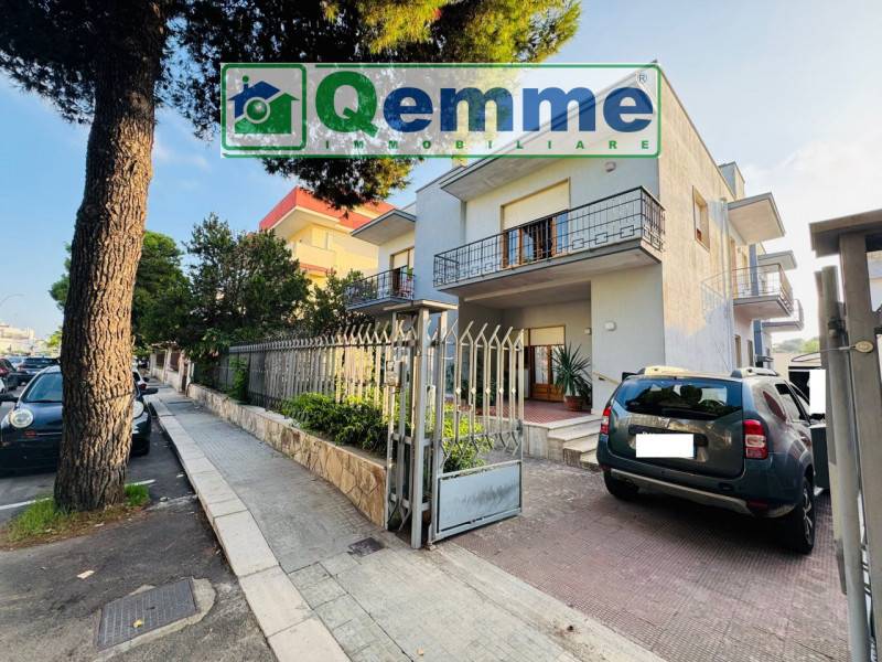 casa indipendente in vendita a Lecce in zona Rudiae