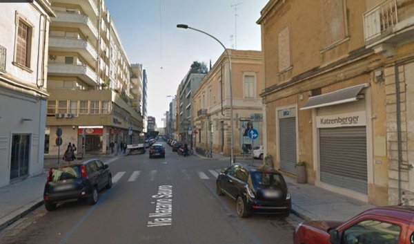 locale commerciale in vendita a Lecce in zona Centro Città