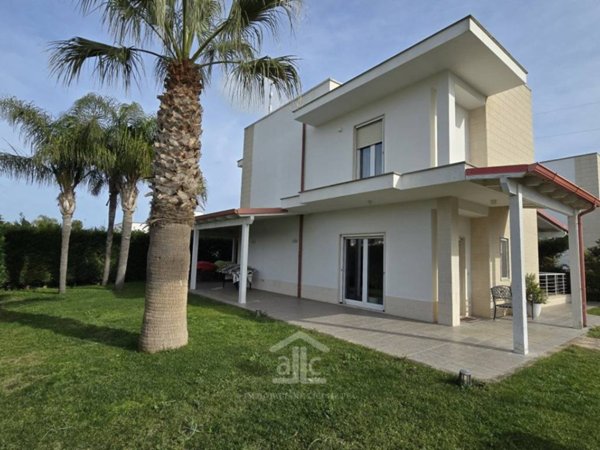 casa indipendente in vendita a Lecce in zona Rudiae