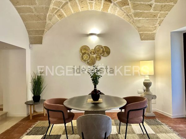 casa indipendente in vendita a Lecce in zona Centro Città