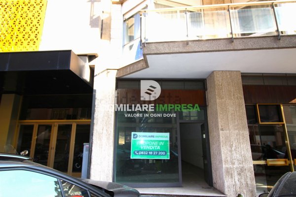 locale commerciale in vendita a Lecce in zona Mazzini