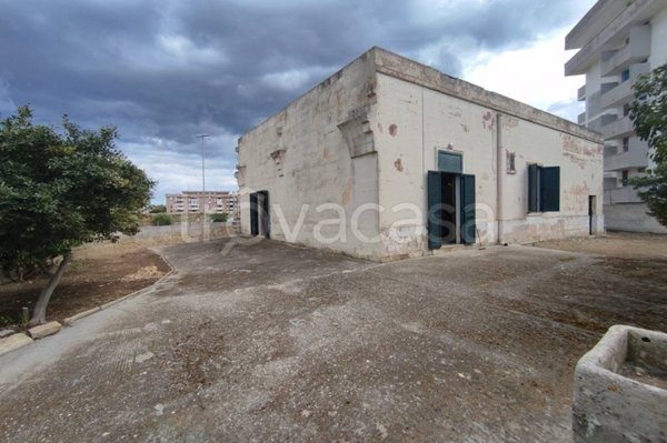 casa indipendente in vendita a Lecce in zona Stadio