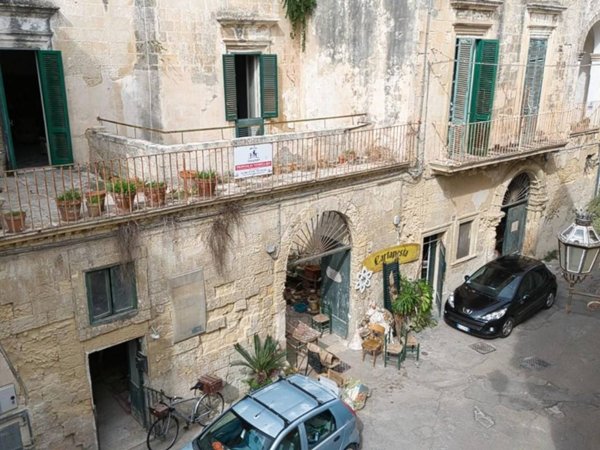 casa indipendente in vendita a Lecce in zona Centro Città