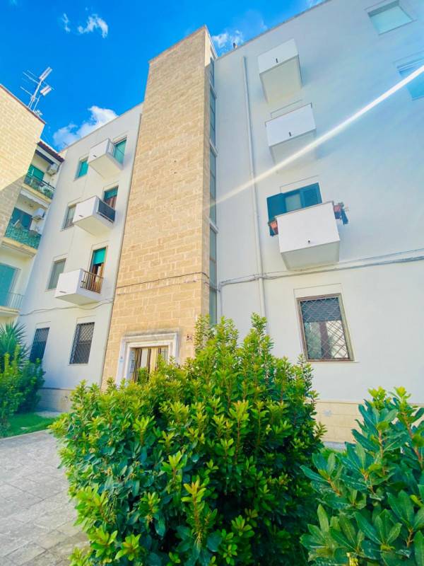 appartamento in vendita a Lecce in zona Santa Rosa