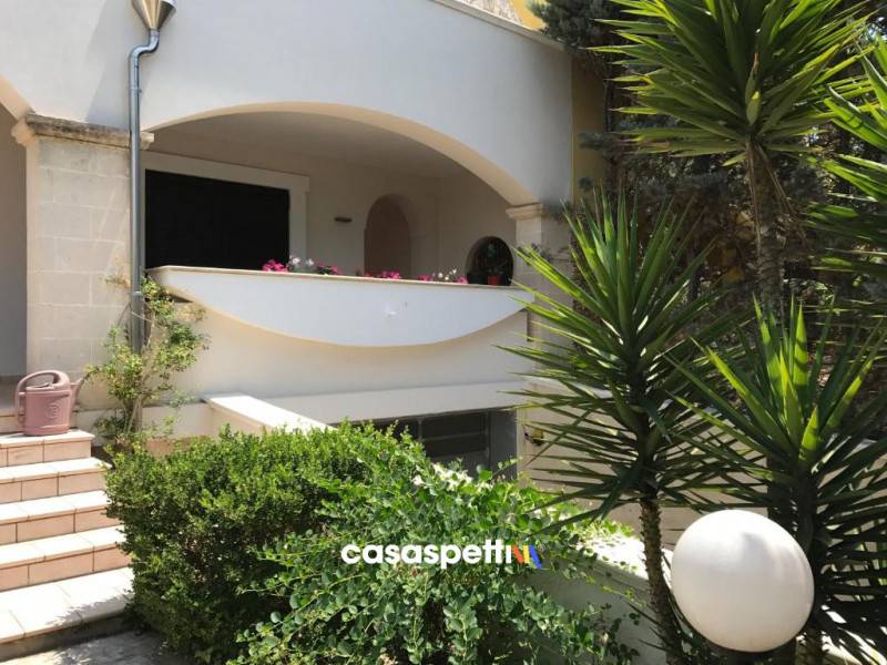 casa indipendente in vendita a Lecce in zona Torricella