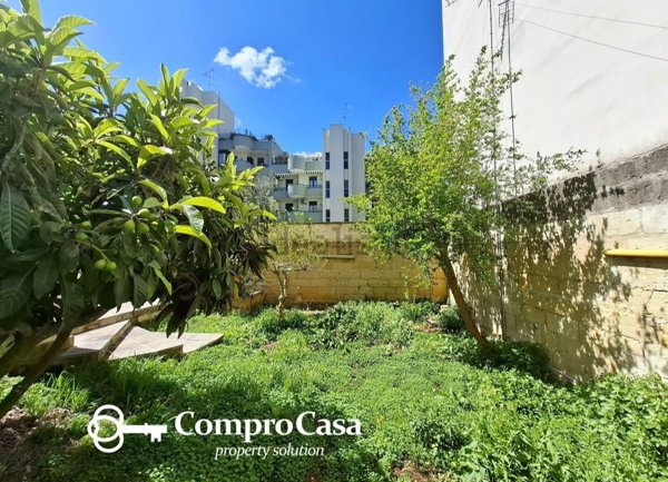 appartamento in vendita a Lecce in zona Leuca