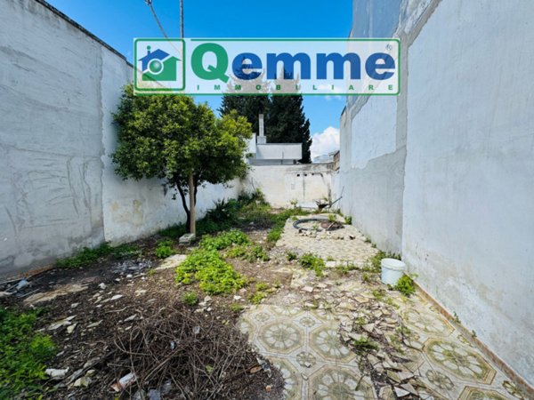 casa indipendente in vendita a Lecce in zona Centro Città