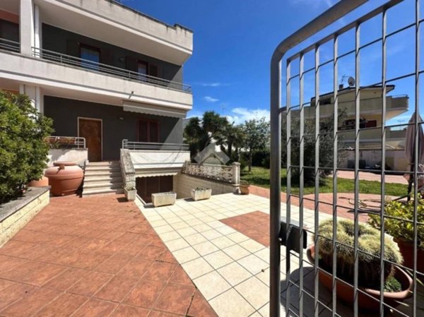 casa indipendente in vendita a Lecce in zona Rudiae