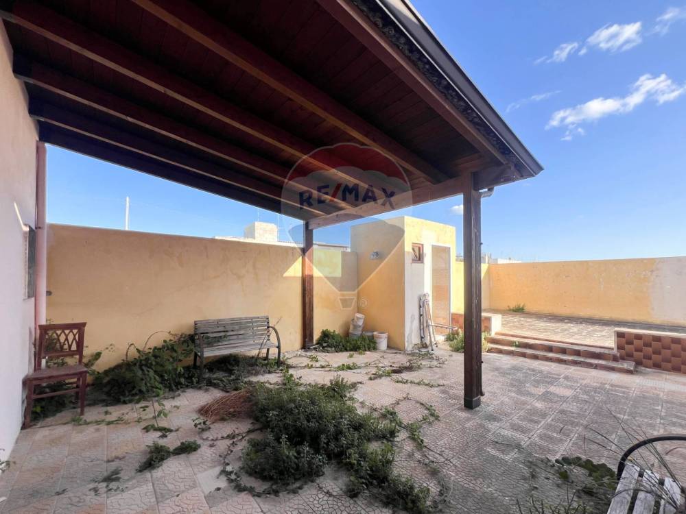 casa indipendente in vendita a Lecce in zona Torre Rinalda