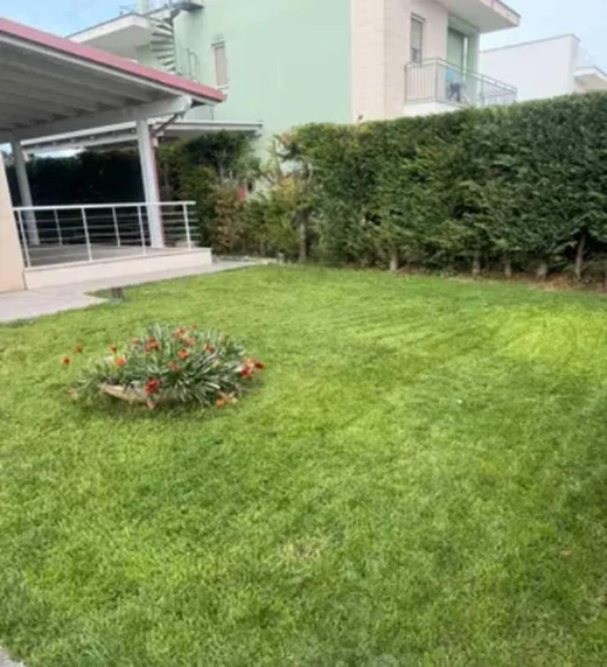 casa indipendente in vendita a Lecce in zona Rudiae