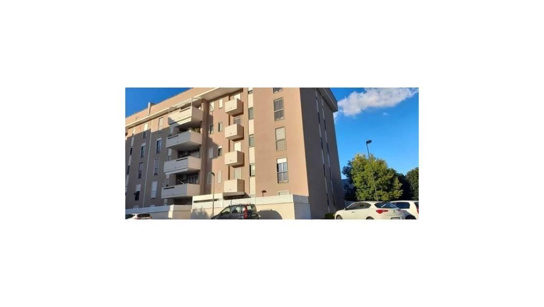 appartamento in vendita a Lecce in zona Partigiani