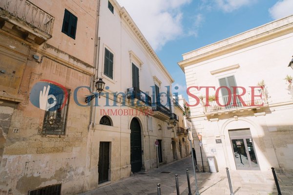 casa indipendente in vendita a Lecce in zona Centro Città