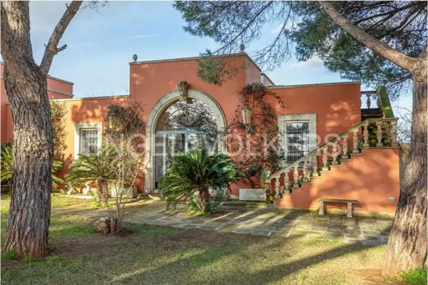 casa indipendente in vendita a Lecce