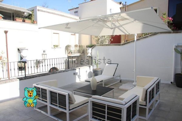 casa indipendente in vendita a Lecce in zona Centro Città