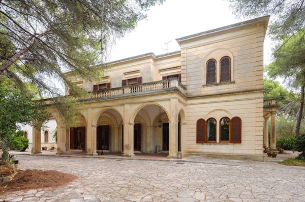villa in vendita a Lecce in zona Rudiae
