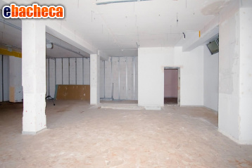 locale commerciale in vendita a Lecce in zona Mazzini
