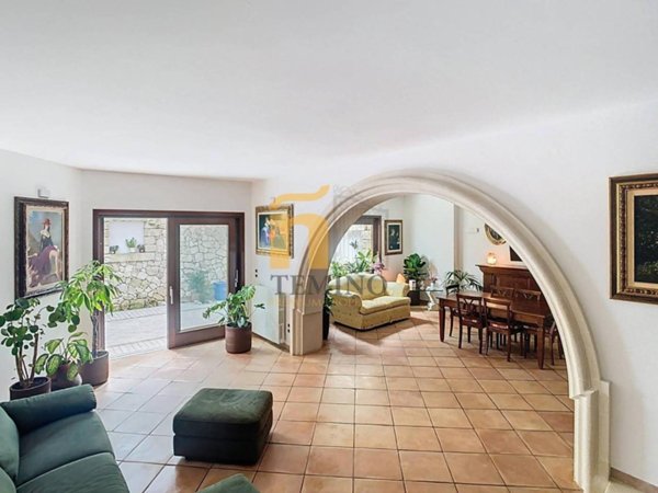 casa indipendente in vendita a Lecce in zona Partigiani
