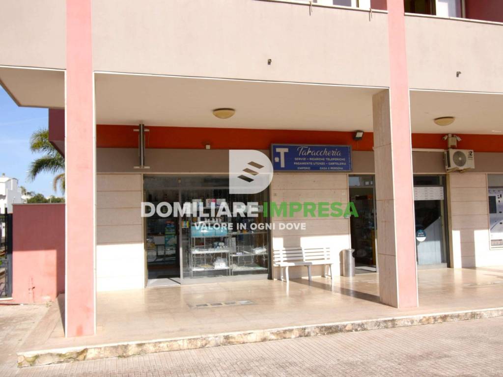negozio in vendita a Lecce