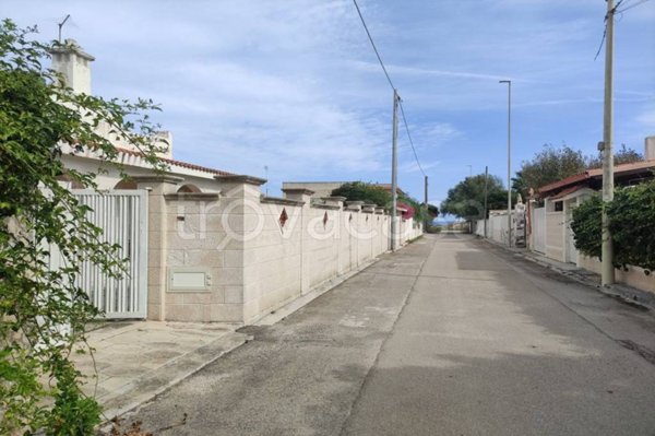 casa indipendente in vendita a Lecce in zona Torre Chianca