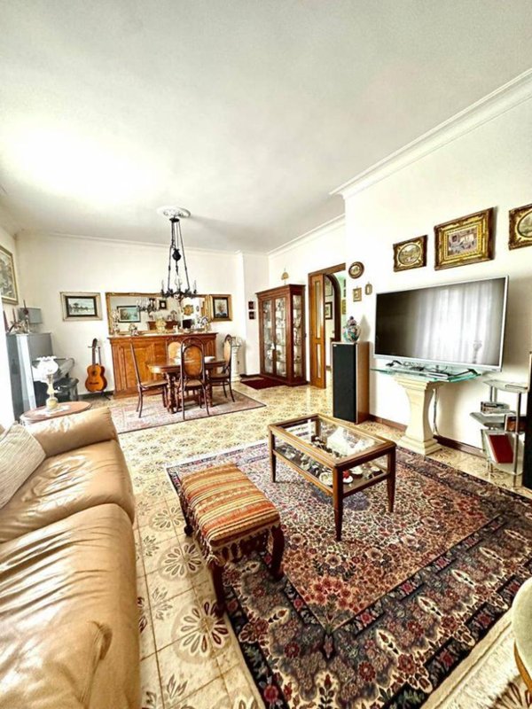 casa indipendente in vendita a Lecce in zona Centro Città