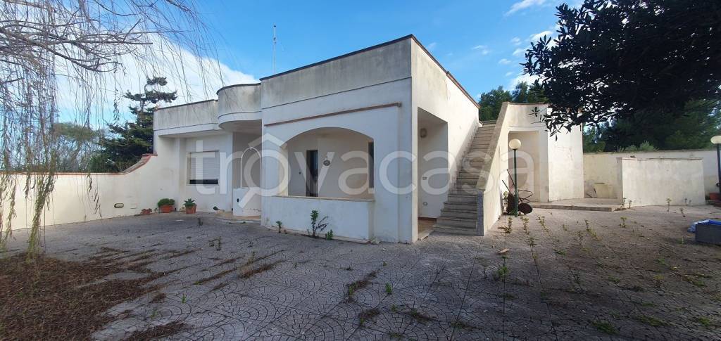 casa indipendente in vendita a Lecce in zona Torre Chianca