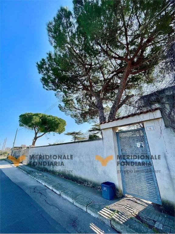 casa indipendente in vendita a Lecce in zona Partigiani