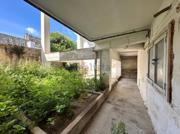 appartamento in vendita a Lecce in zona Leuca