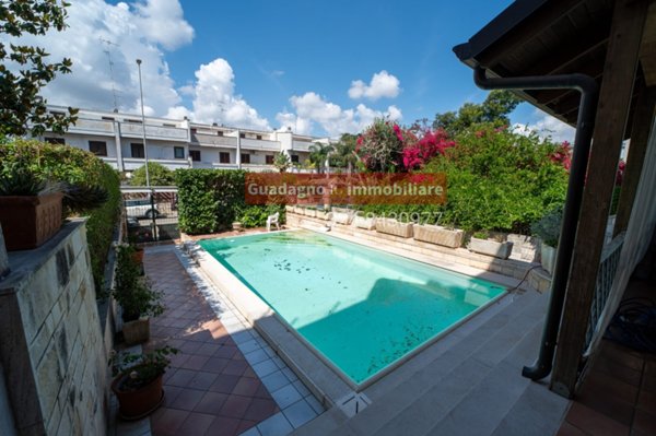 casa indipendente in vendita a Lecce