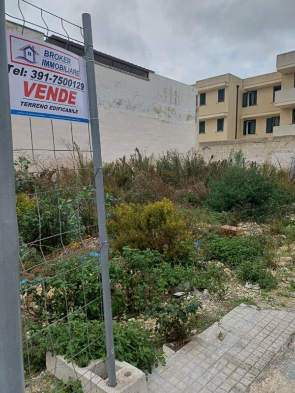 casa indipendente in vendita a Lecce