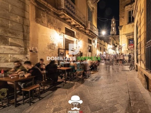 negozio in vendita a Lecce in zona Centro Città