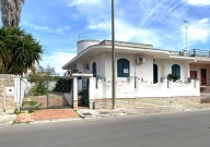 casa indipendente in vendita a Lecce in zona Centro Città
