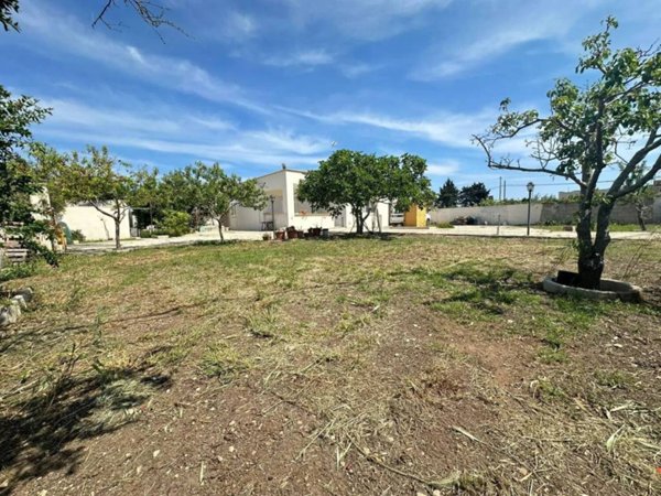 casa indipendente in vendita a Lecce in zona Centro Città