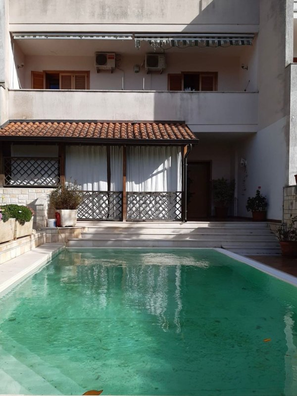 casa indipendente in vendita a Lecce