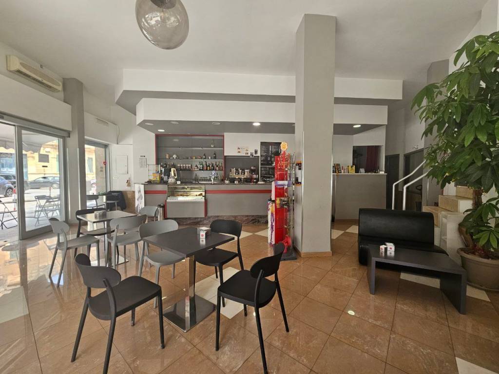 negozio in vendita a Lecce in zona Mazzini