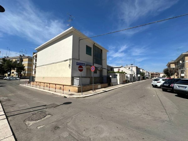 appartamento in vendita a Lecce in zona Santa Rosa