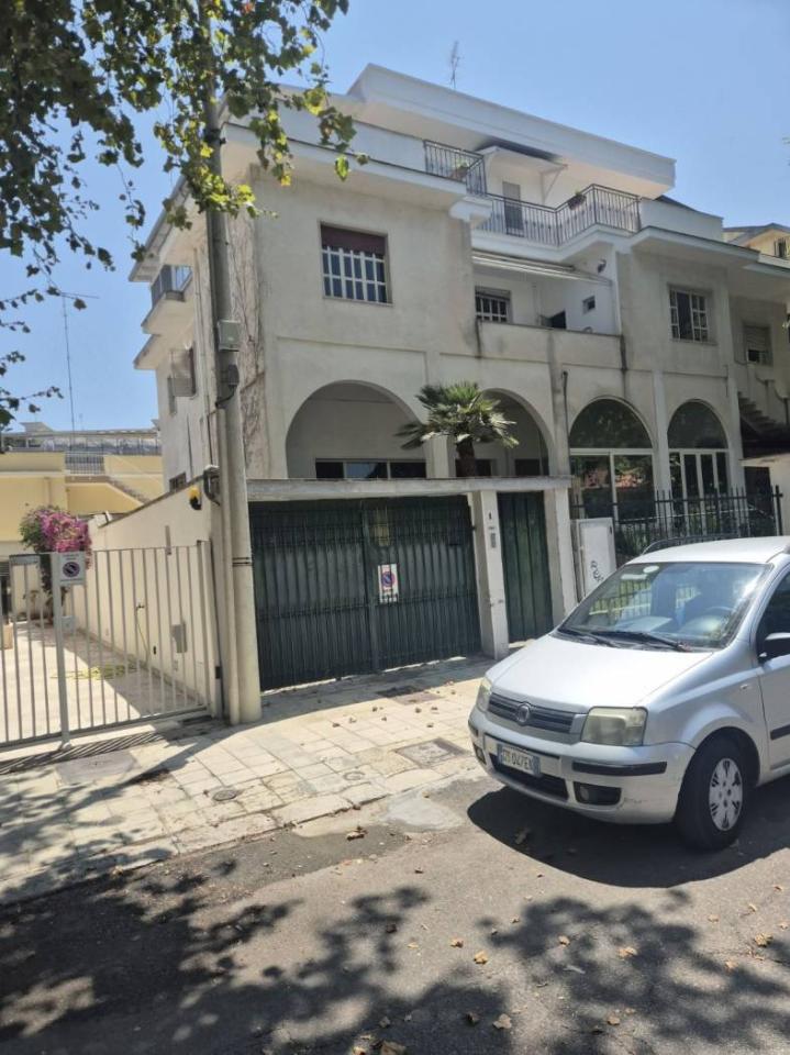 casa indipendente in vendita a Lecce in zona Mazzini