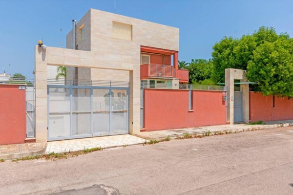 casa indipendente in vendita a Lecce in zona Stadio