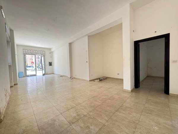 negozio in vendita a Lecce in zona Mazzini