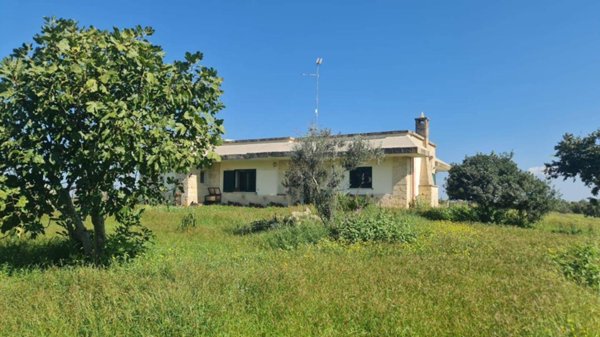 casa indipendente in vendita a Lecce in zona Centro Città