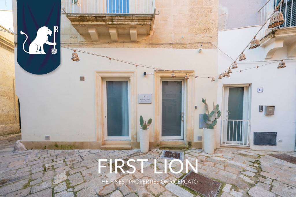 casa indipendente in vendita a Lecce in zona Centro Città