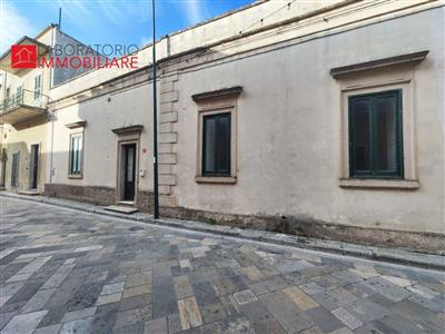 casa indipendente in vendita a Lecce in zona Centro Città
