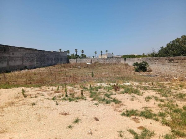 terreno agricolo in vendita a Lecce in zona Santa Rosa