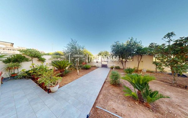 appartamento in vendita a Lecce in zona Rudiae